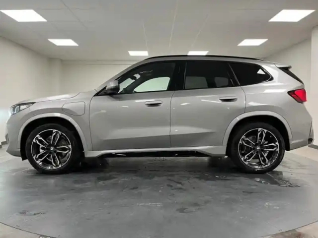 Bmw X1 xdrive25e 245ch m sport — photo 6