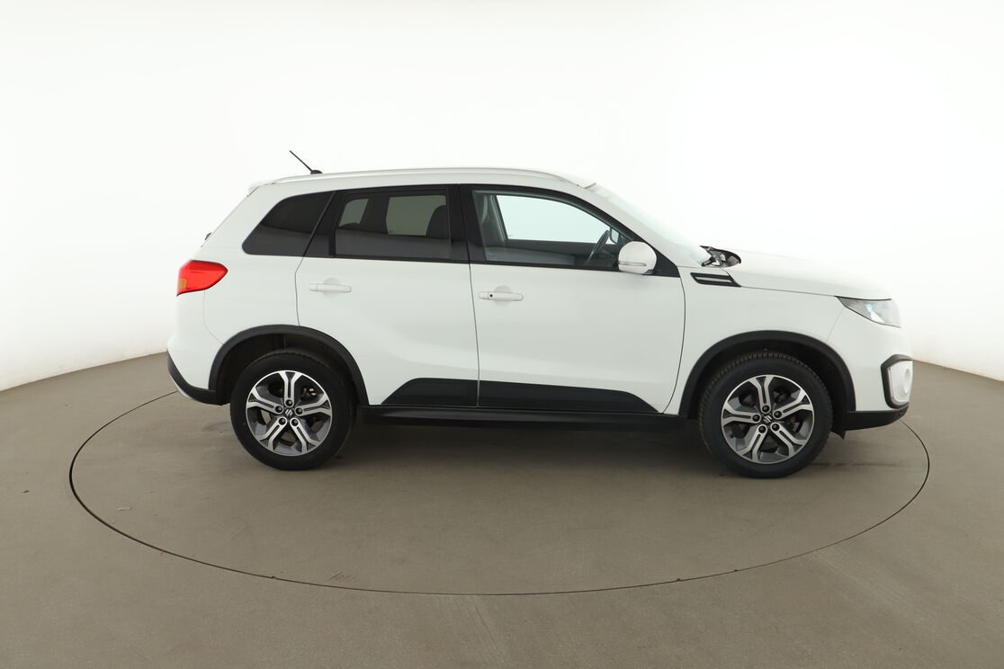 Suzuki Vitara 1.6 VVT Pack — photo 6