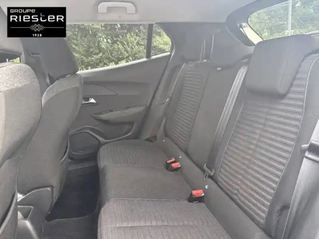 Peugeot 2008 puretech 100 s&amp;s bvm6 — photo 12