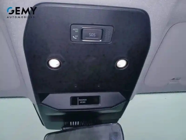 Renault Megane e-tech ev60 220 ch super charge — photo 15