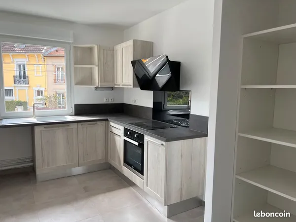 Bel appartement Neuves Maisons