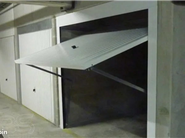 Box parking av Jules Cantini