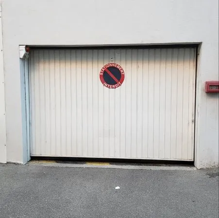 Vends parking n° 27