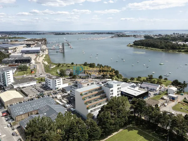 Commerce 413 m²