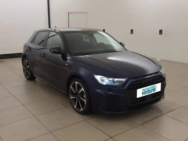 Audi A1 sportback 30 tfsi 116 ch s tronic 7 — photo 32