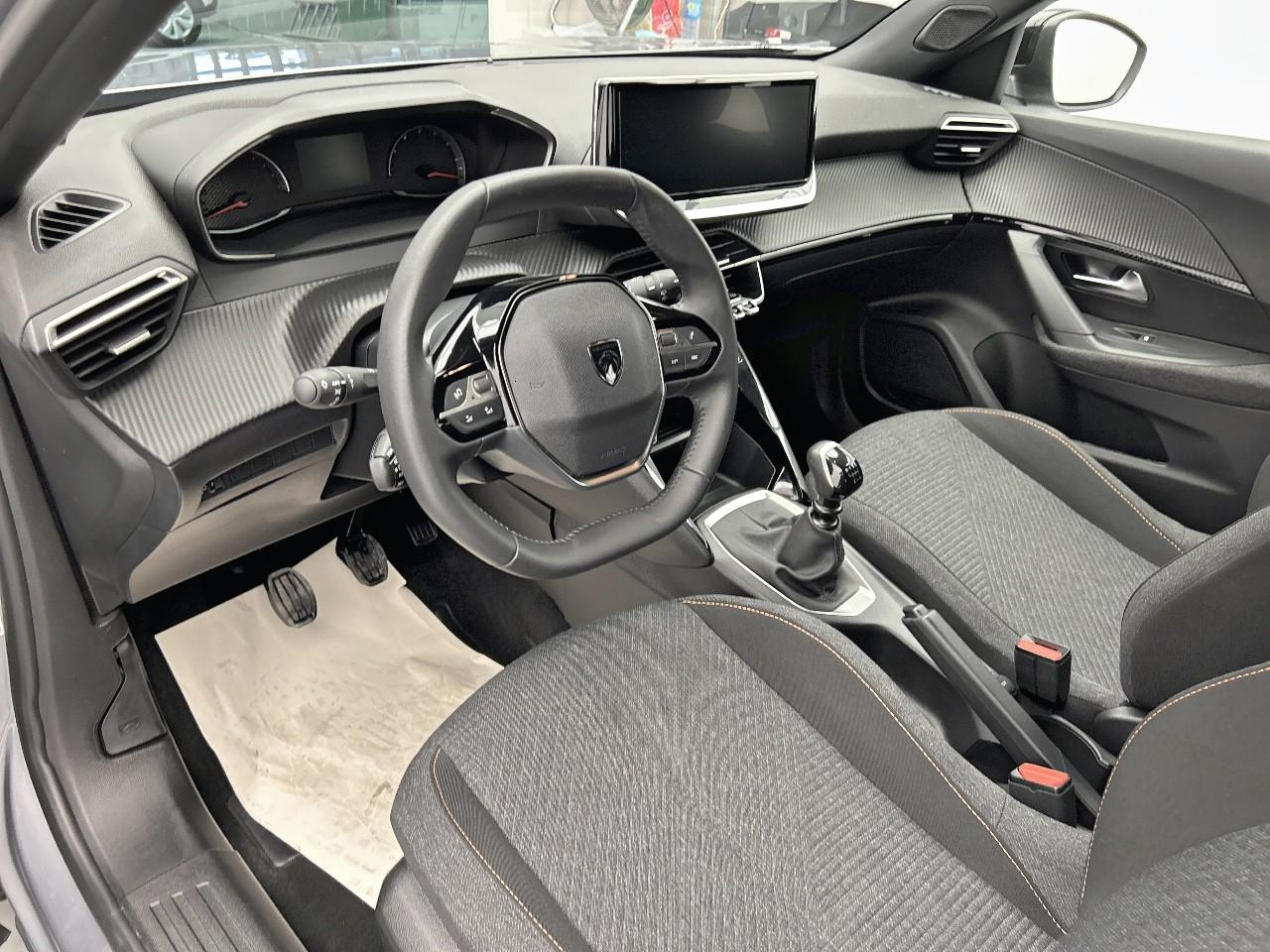Peugeot 2008 100 s&s bvm6 style — photo 9