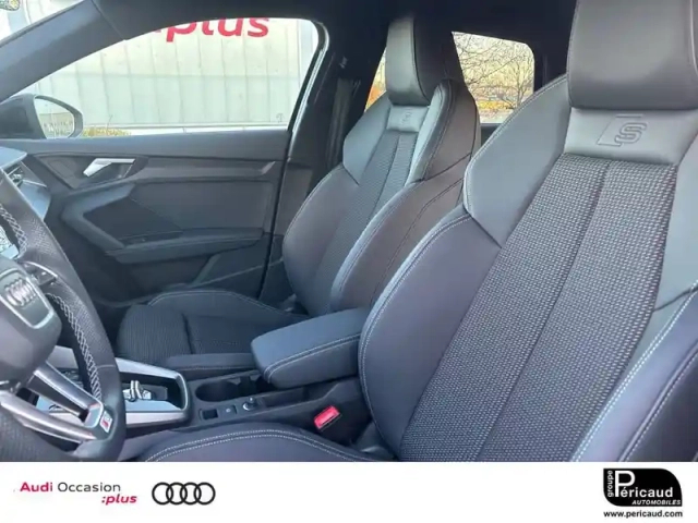 Audi A3 sportback 40 tfsie 204 s tronic 6 — photo 7