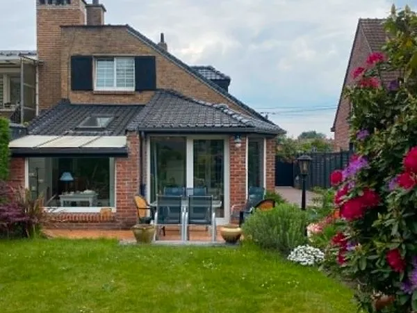 Maison d'architecte 120 m² - Jardin 650 m² - Secteur Clinquet / Tourcoing