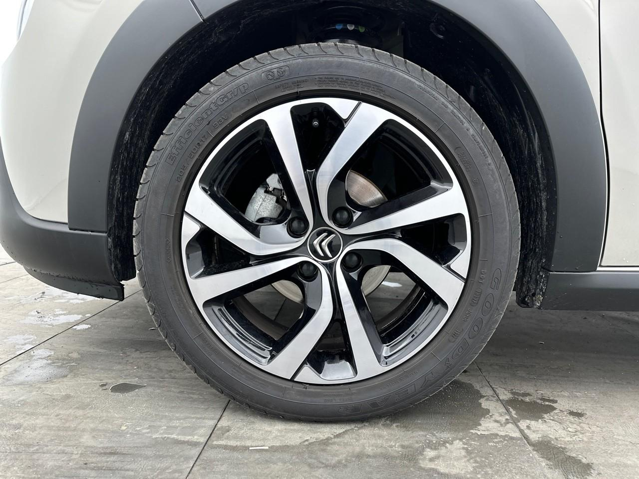Citroën C3 puretech 83 s&s bvm5 shine pack — photo 14