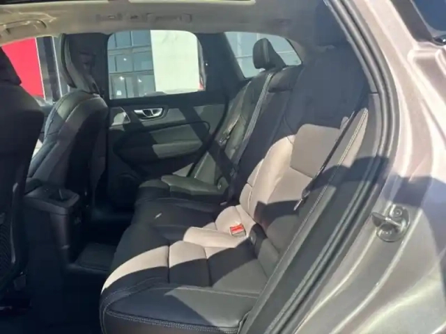 Volvo Xc60 t6 hybride rechargeable 335ch ultra style dark geartronic 8 awd — photo 10