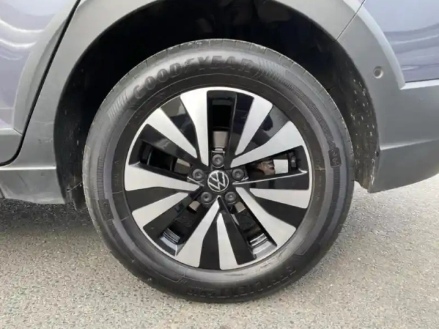 Volkswagen Taigo 1.0 tsi 110ch life — photo 9