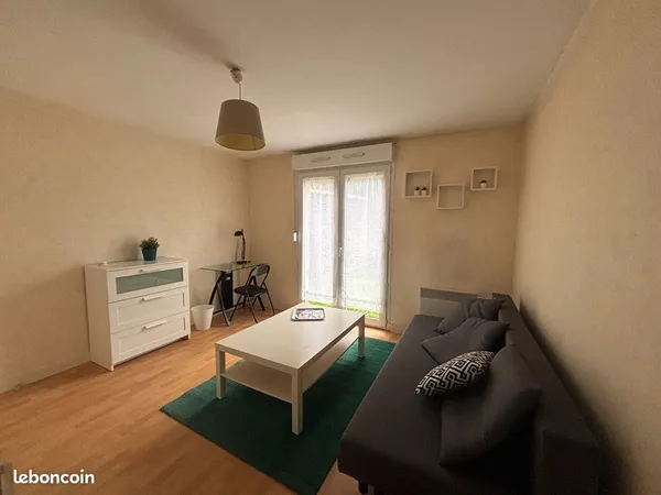 Studio 1 pièce 16 m²