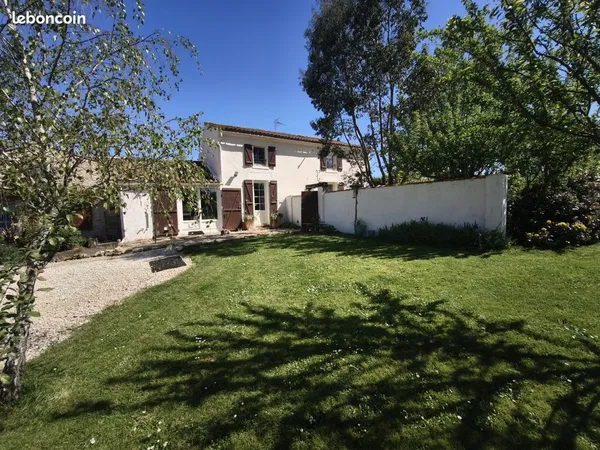 Propriété 7 pièces 128 m²