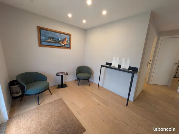 Local professionnel/bureau