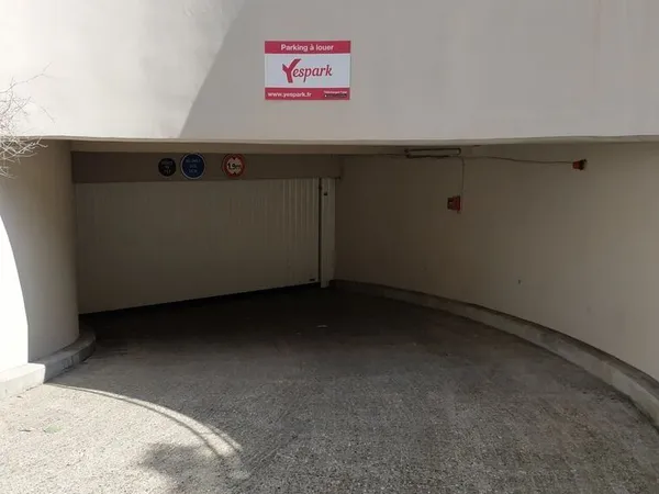 Parking Pantin
