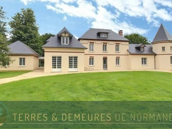 Maison 10 pièces 330 m²
