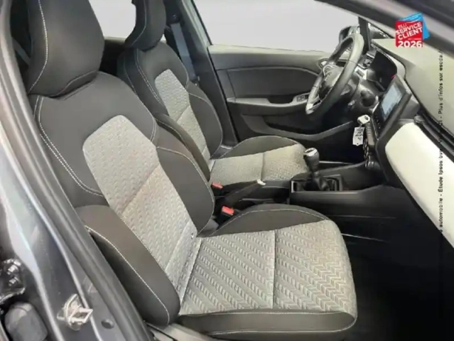 Renault Clio 1.5 blue dci 100ch evolution — photo 5