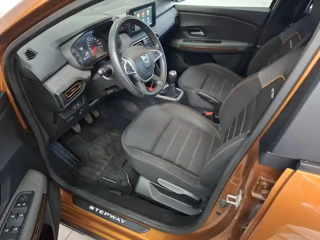 Dacia Sandero eco-g 100 — photo 11