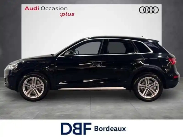 Audi Q5 2.0 tdi 190 s tronic 7 quattro s line — photo 2