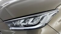 Toyota Yaris 116h Design 5p MY22 — photo 17