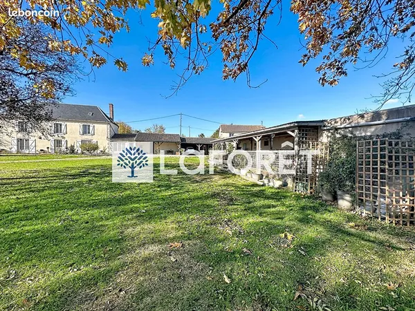 Propriété 7 pièces 153 m²