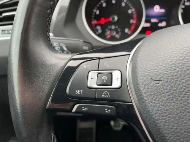 Volkswagen Tiguan 1.4 tsi 125ch sound — photo 9