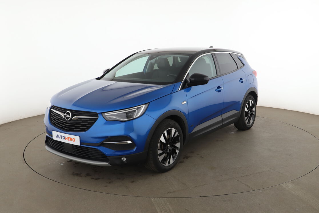 Opel Grandland X 1.6 Hybrid4 4WD Ultimate Automatique — photo 1