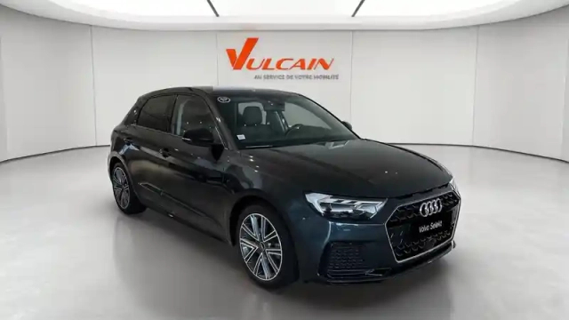 Audi A1 sportback 30 tfsi 110 ch s tronic 7 — photo 8