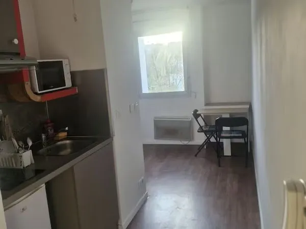 Studio meublé 18 m² à louer - Rosny-sous-Bois