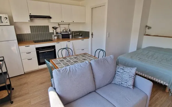 La ciotat : Studio Meublé avec parking privé
