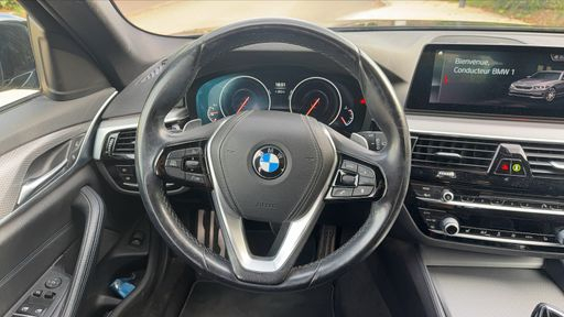 BMW Serie 5 Touring 520i 184 BVA8 - M Sport – 2021 – 73847 km – Essence – Boîte Automatique — photo 39