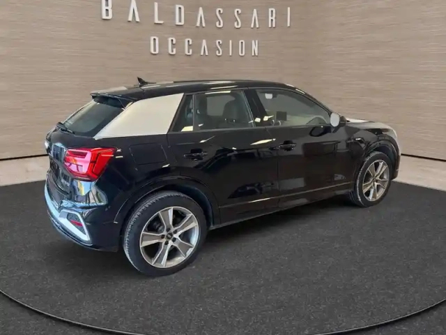 Audi Q2 35 tfsi 150 s tronic 7 — photo 47