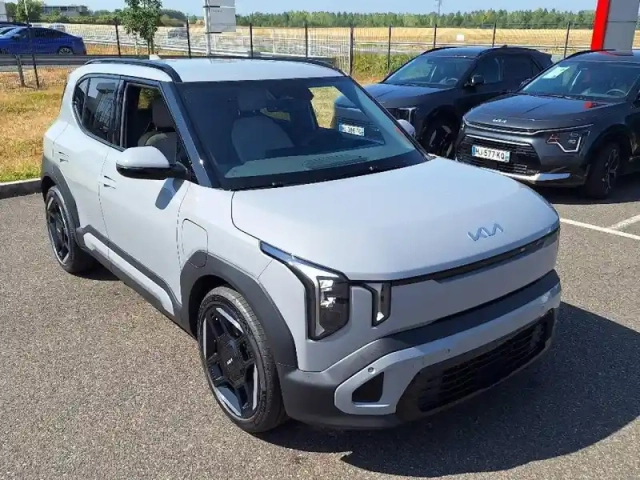 Kia Ev2 135ch 61kwh gt-line — photo 3