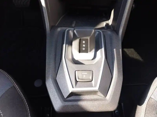 Dacia Jogger eco-g 120 auto 7 pl — photo 2
