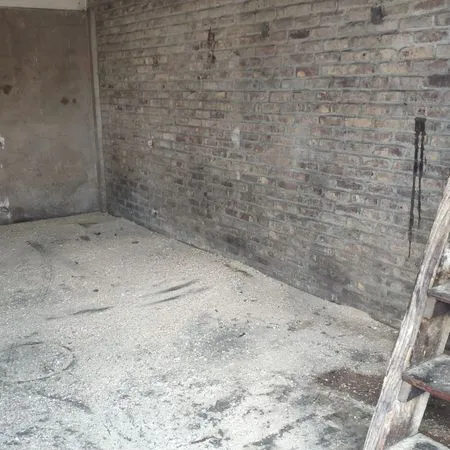 Location Garage surface 26m2 avec mezanine en plus