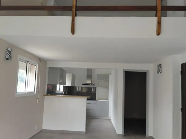 T3 Duplex à louer - Morne-à-l'Eau