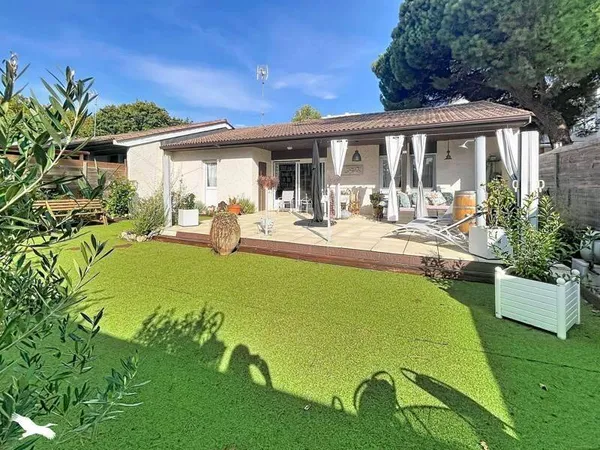 Maison de plain-pied 5 pièces 95 m²