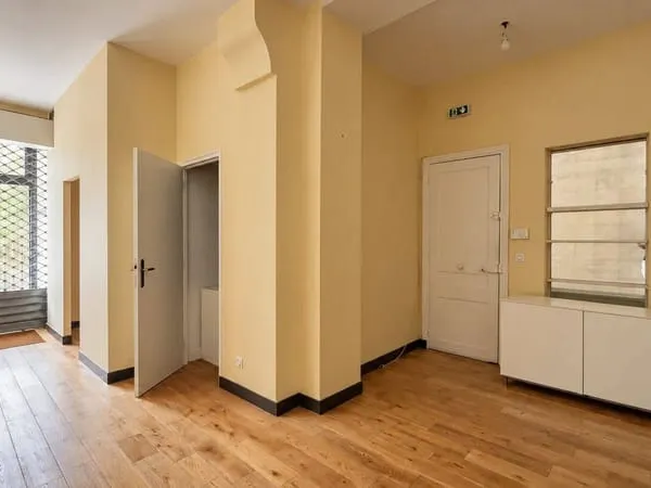 Local commercial 42 m²