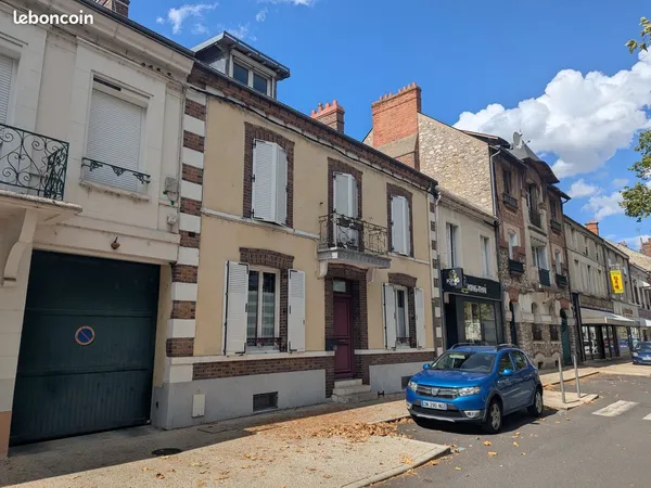 Maison 9 pièces 212 m²