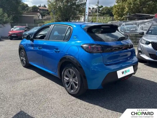 Peugeot 208 electrique 50 kwh 136ch — photo 21