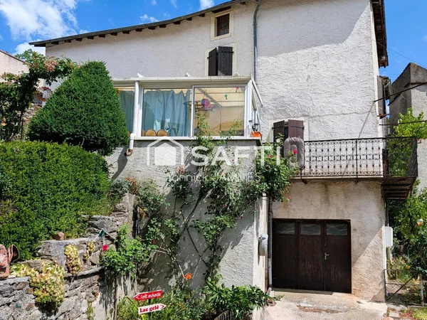 Maison de village, dépendance et beau potentiel