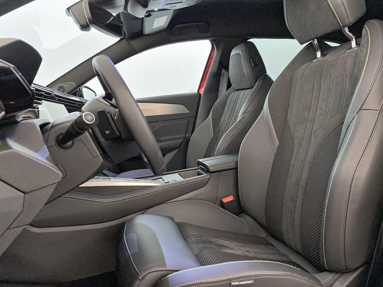 Peugeot 408 hybrid 145 e-dcs6 gt — photo 9