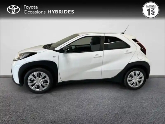 Toyota Aygo x 1.0 vvt-i 72ch dynamic — photo 3
