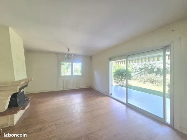 Maison 5 pièces 100 m²