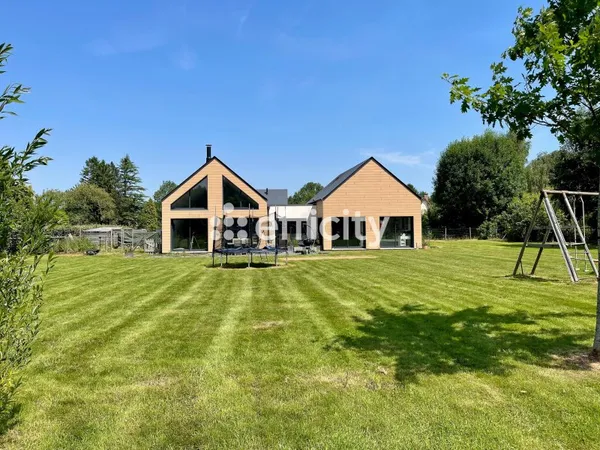 Maison 6 pièces 145 m²