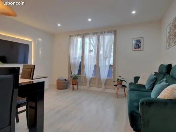 Appartement 4 pièces entièrement rénové dans une résidence fermée et au calme