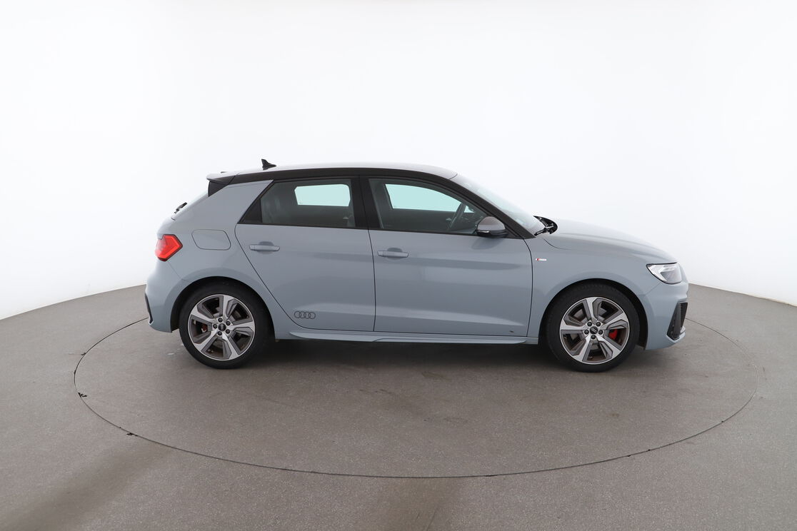 Audi A1 Sportback 40 TFSI S Line S Tronic 7 — photo 6