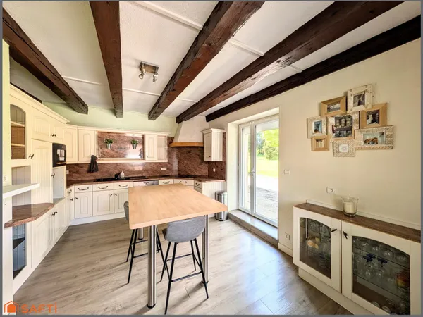 Maison 8 pièces, 190m² - Terrain 2000m²