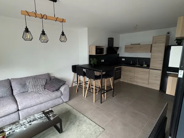 Loue appartement 50m²