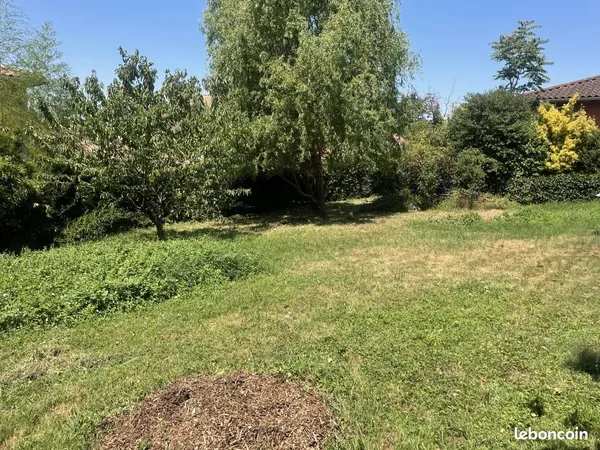 Terrain 521 m² Neuville Sur Saone